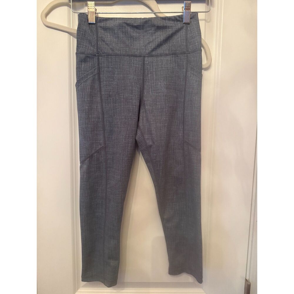 Kiava Crop Leggings with Pockets EUC Size XS